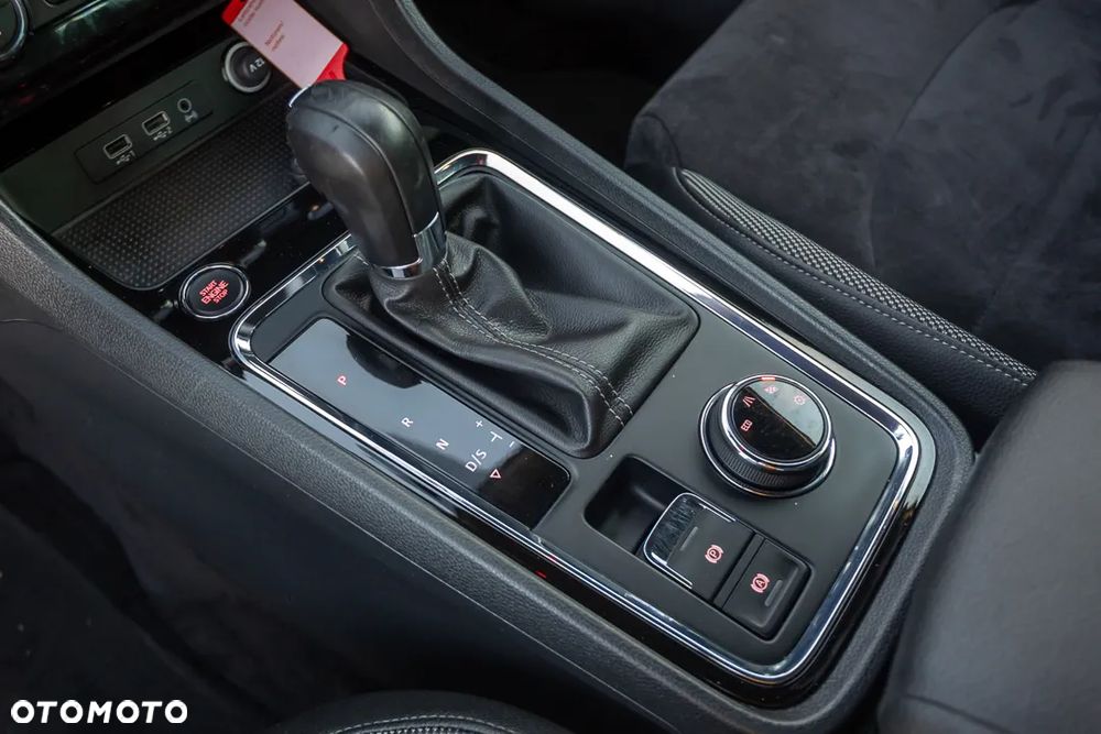 Seat Ateca 1.4 ECO TSI DSG XCELLENCE - 24