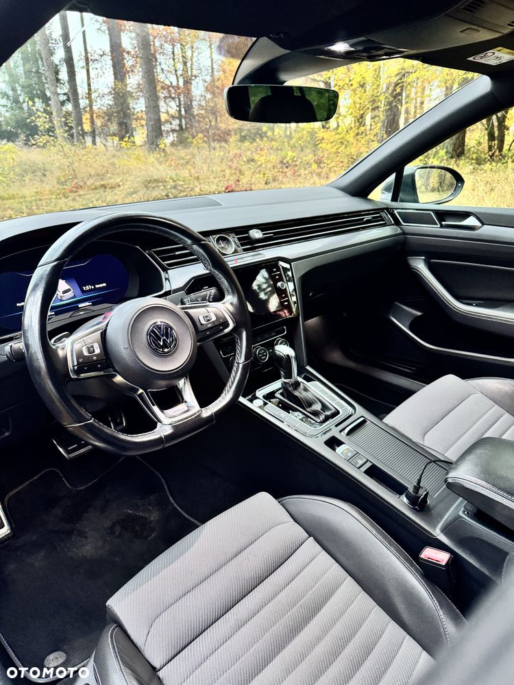 Volkswagen Passat - 7