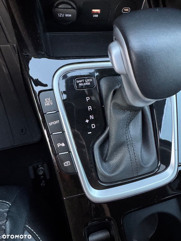 Kia XCeed 1.6 GDI PHEV L Business Line DCT - 13