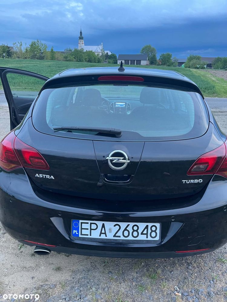Opel Astra 1.4 T Cosmo - 3