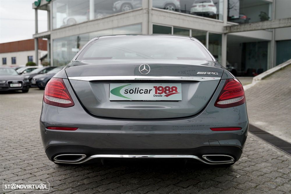 Mercedes-Benz E 220 d AMG Line - 4