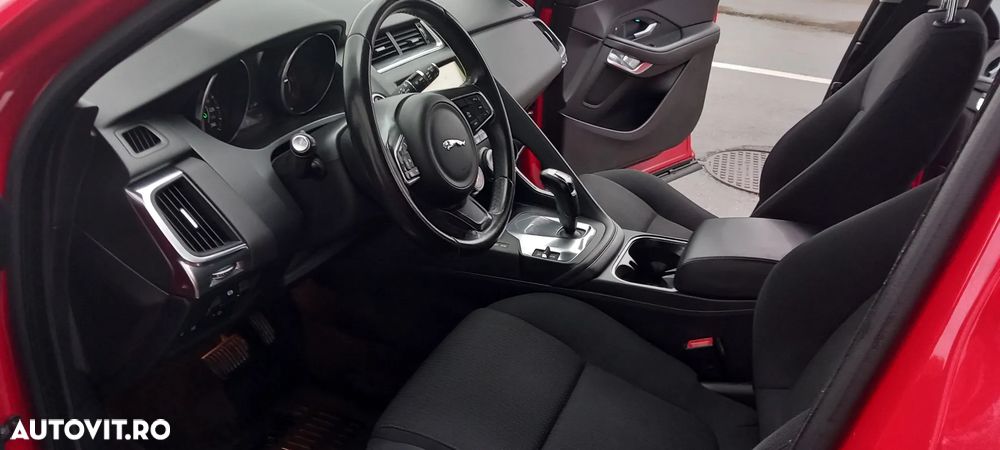 Jaguar E-Pace - 5