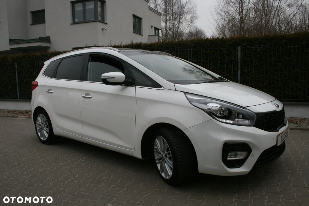 Kia Carens 1.7 CRDi XL 7os - 6