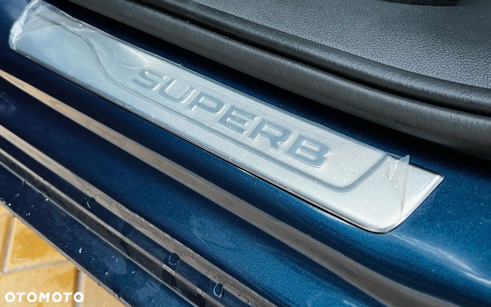 Skoda Superb 1.5 TSI Ambition DSG - 12