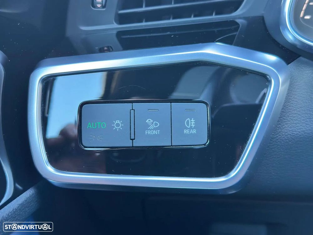 Audi A6 Avant 40 TDI Design S tronic - 27