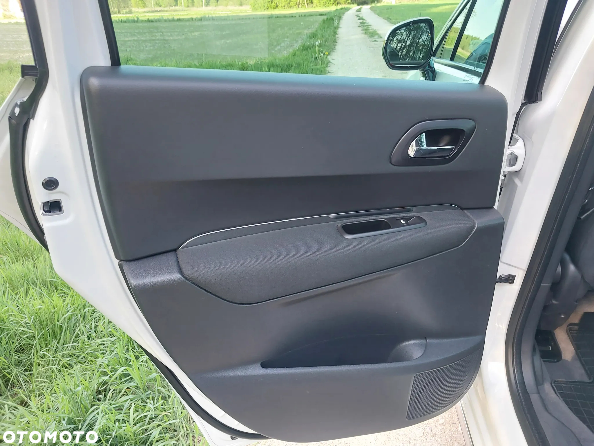 Peugeot 3008 - 18