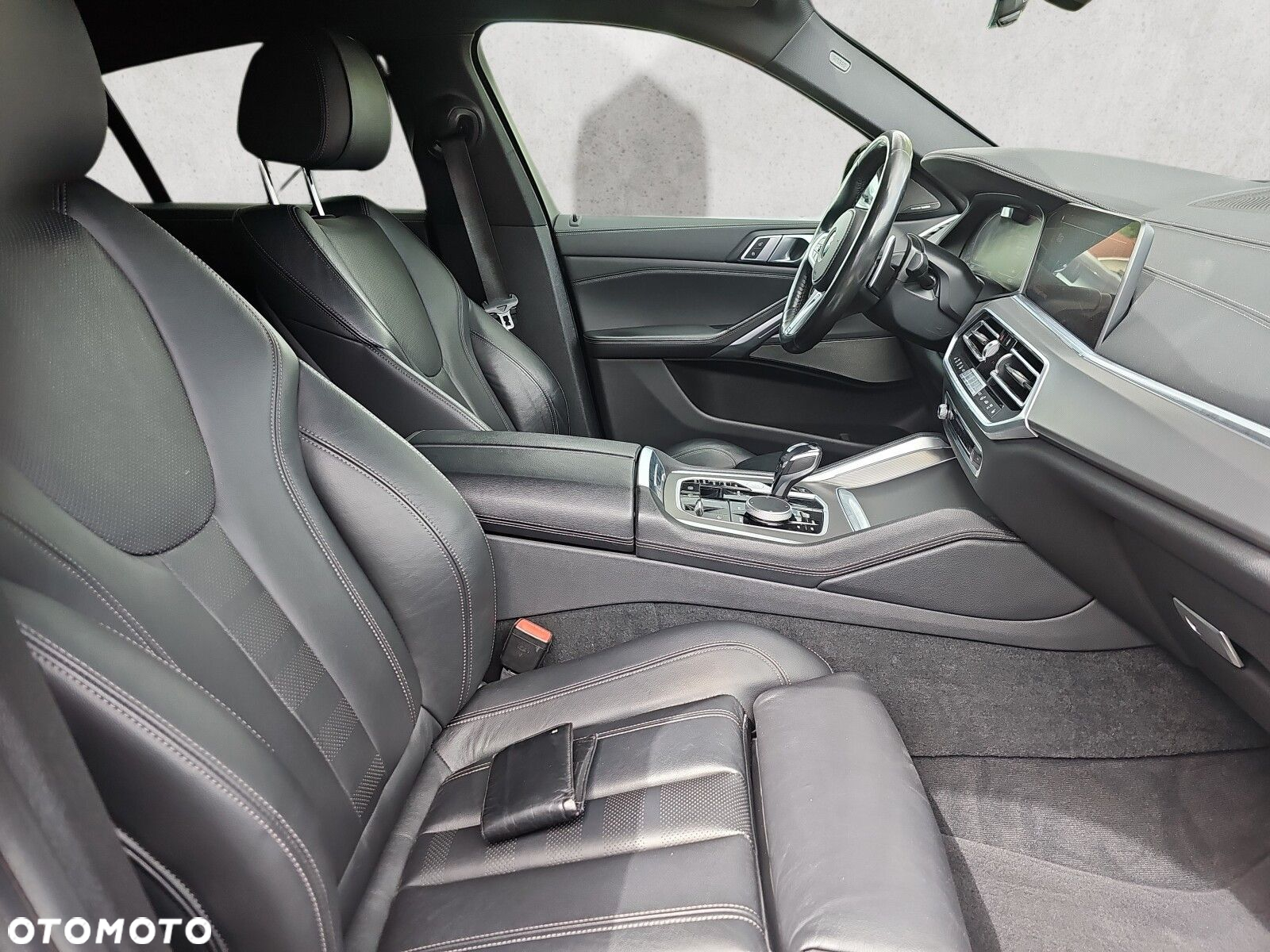BMW X6 - 13