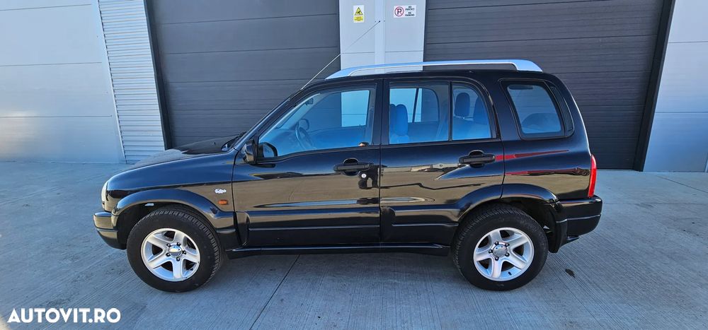 Suzuki Grand Vitara 2.0 Comfort Style - 20
