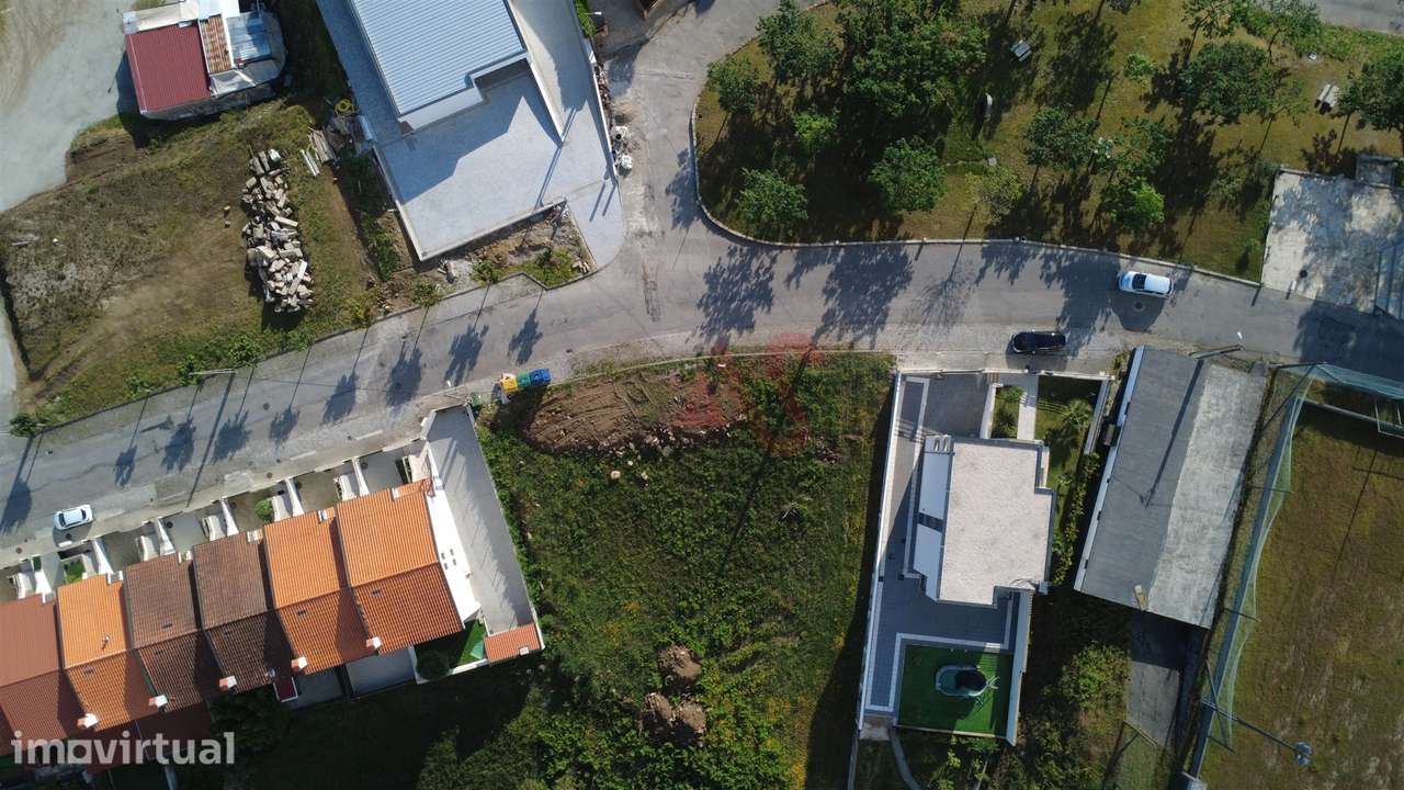 Terreno para construção com 2.525,39 m2, em Barrosas (Santo Estêvão), - Grande imagem: 5/10