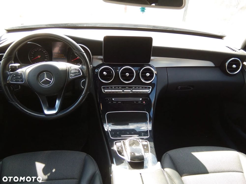 Mercedes-Benz Klasa C - 9