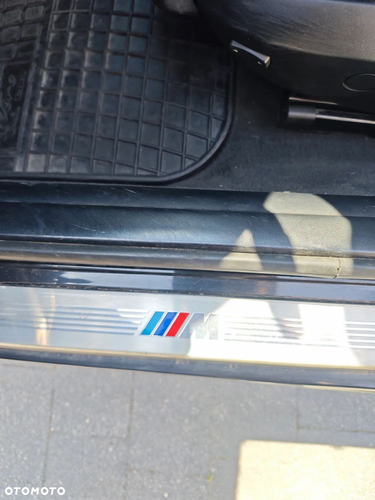 BMW Seria 1 116i - 23