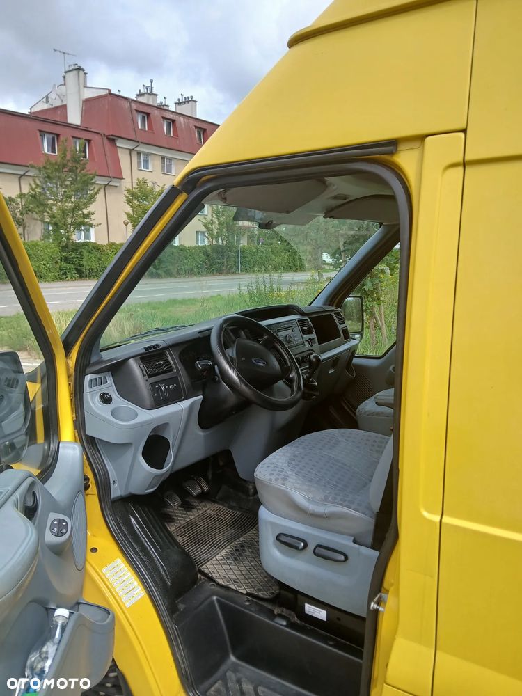 Ford Transit - 7