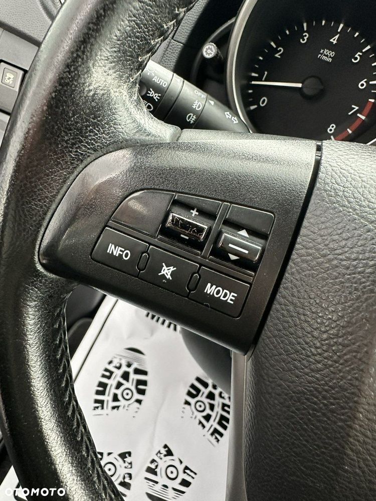Mazda 5 - 17