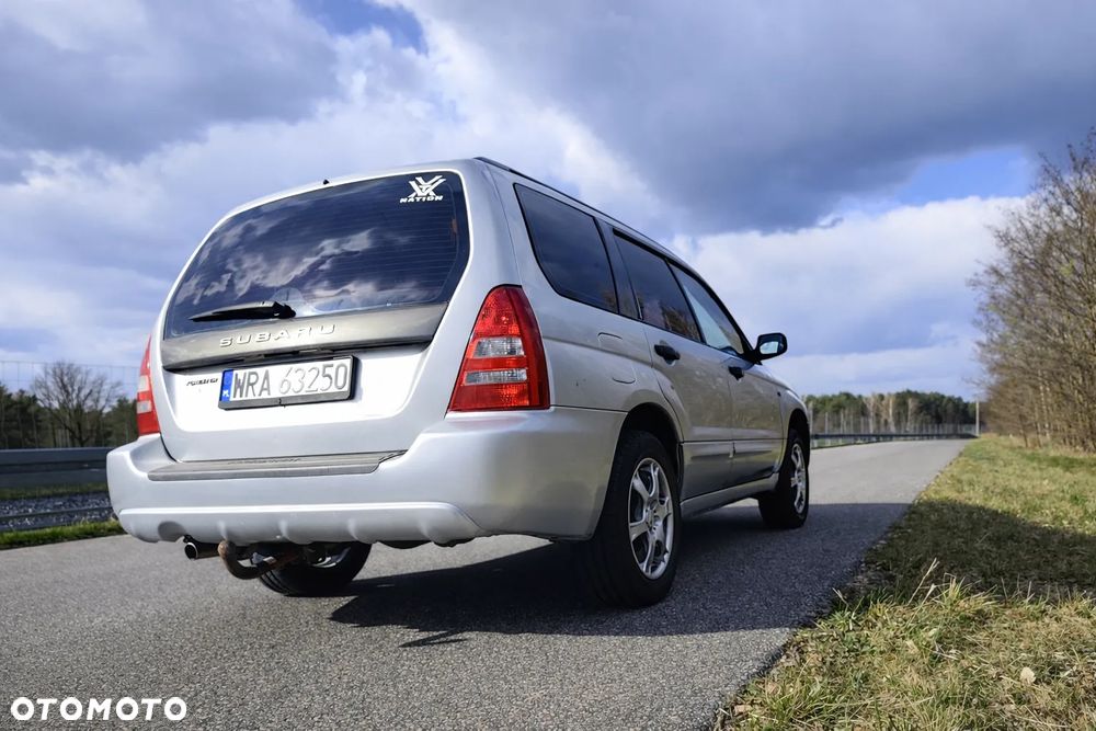 Subaru Forester 2.0 XL - 4