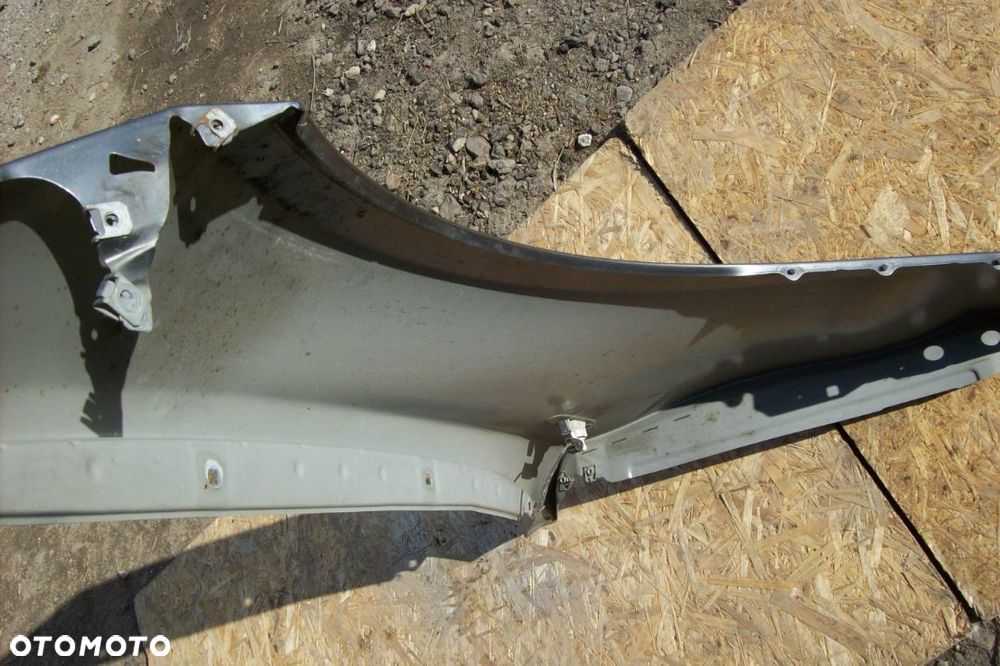 BŁOTNIK LEWY BMW I E-87 - 7