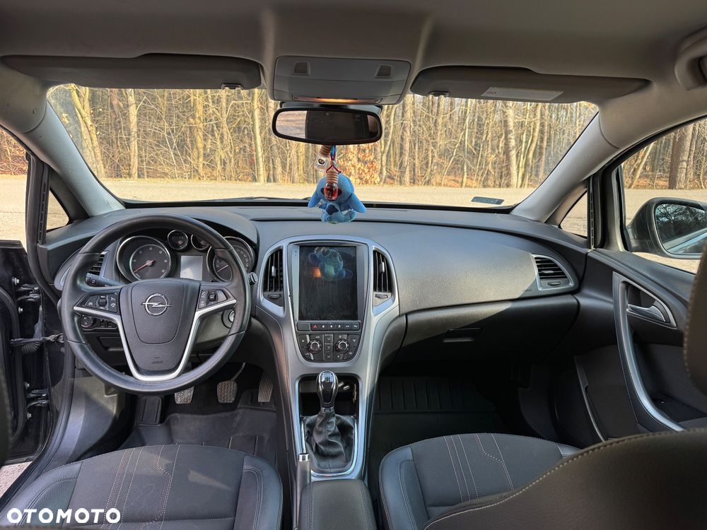 Opel Astra 1.7 CDTI - 12