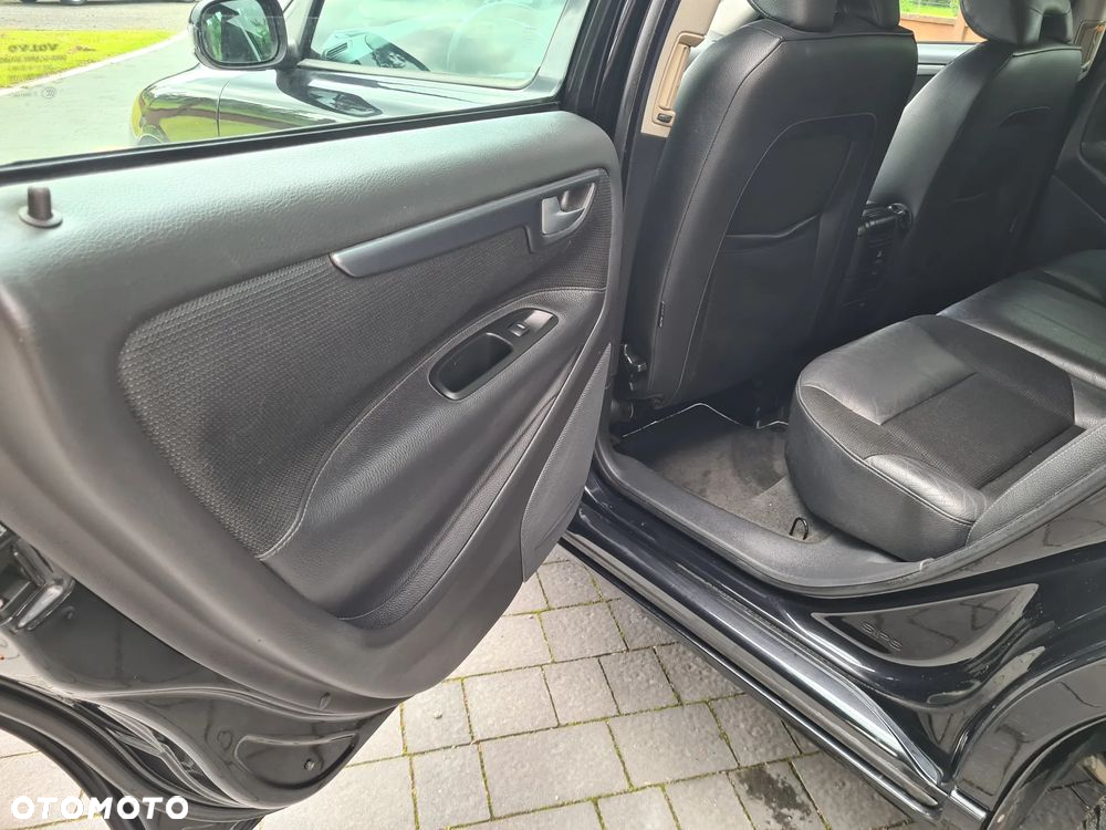Volvo V70 D5 DPF Edition Sport - 18