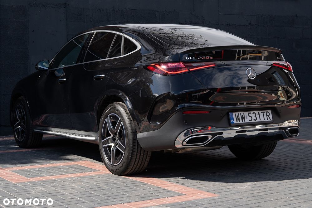 Mercedes-Benz GLC 220 d mHEV 4-Matic AMG Line - 4