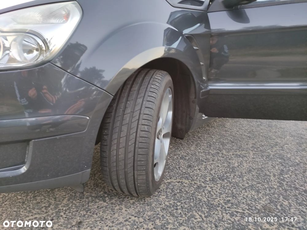 Ford S-Max 2.0 Titanium - 14