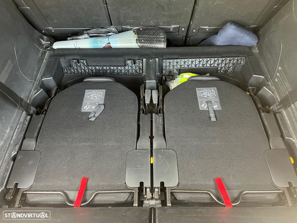 Peugeot 5008 1.5 BlueHDi GT Line J19 EAT8 - 13