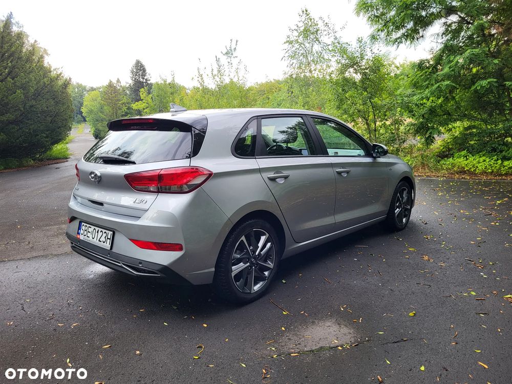 Hyundai i30 1.0 T-GDI 48V-Hybrid Trend - 1