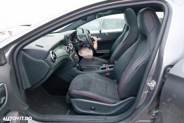 Dezmembrez Mercedes-Benz GLA-Class X156 [2013 - 2017] Crossover 5-usi - 5