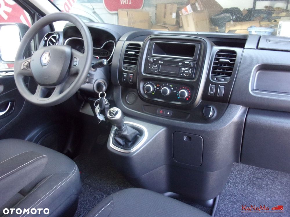 Renault Trafic - 29