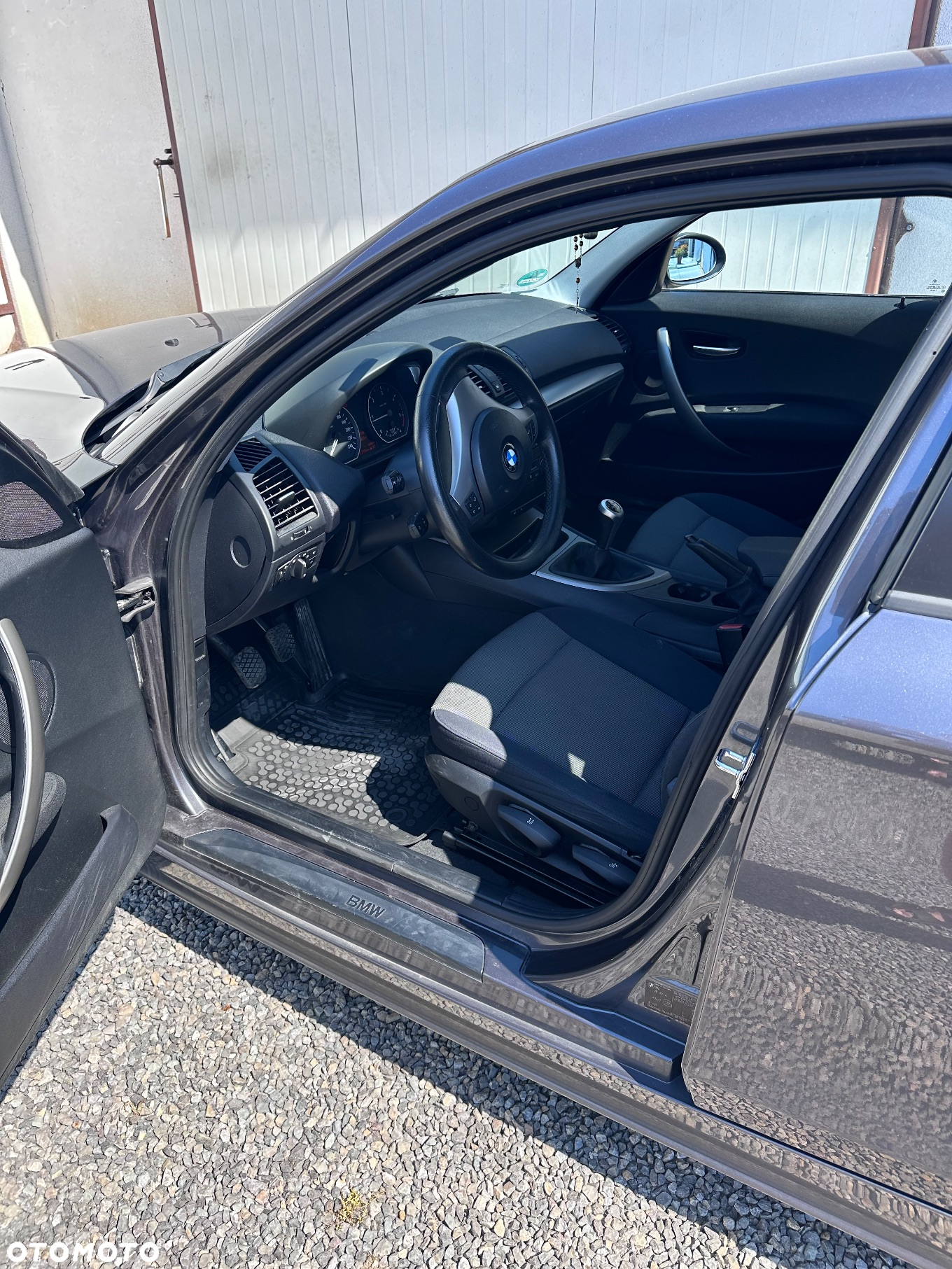 BMW Seria 1 120d - 11
