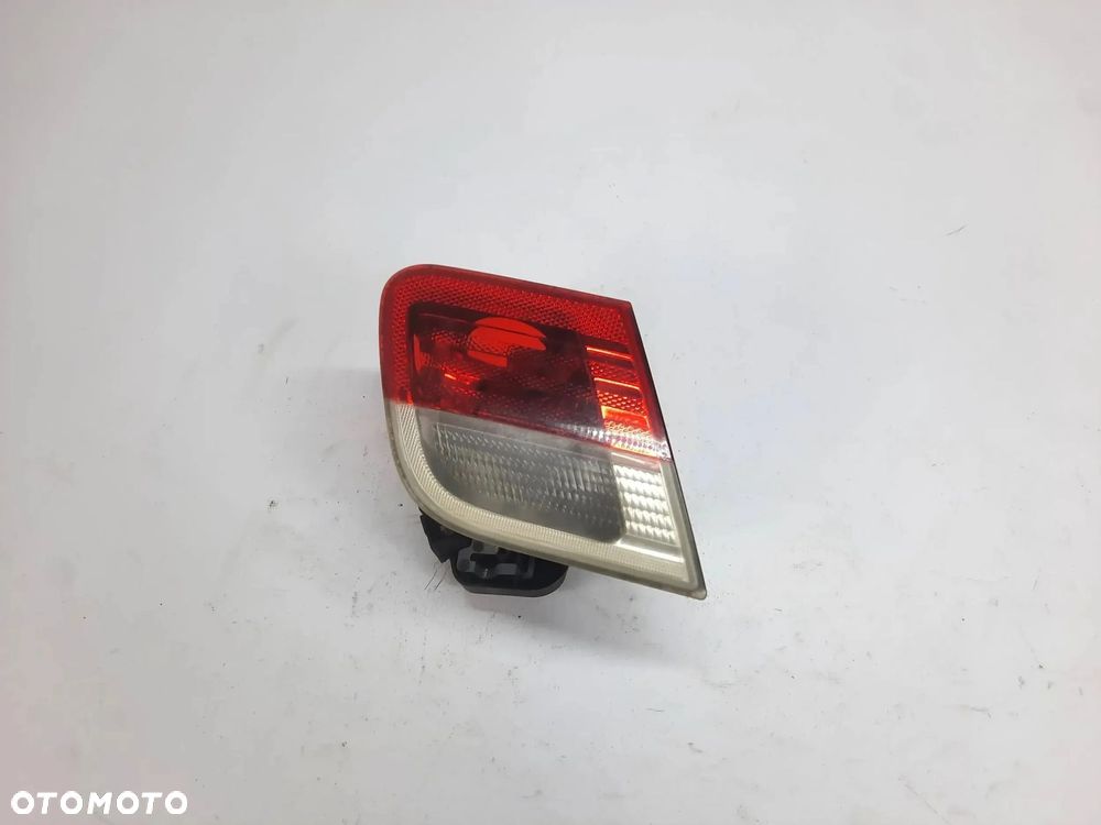 LAMPA W KLAPE LEWY TYŁ LEWA TYLNA BMW 3 E46 COUPE - 4