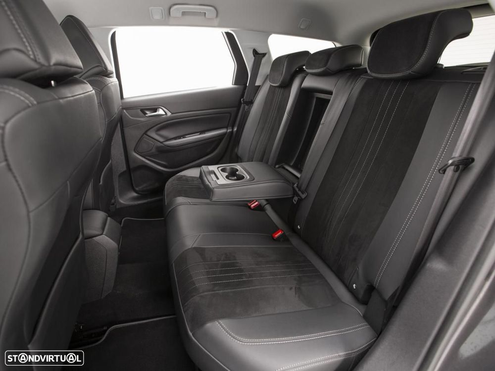 Peugeot 308 SW 1.5 BlueHDi Allure — fotografia 8