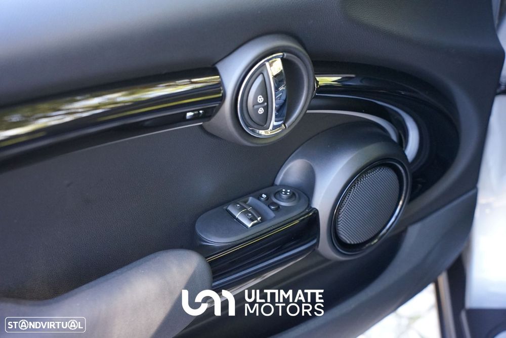 MINI 3 Portas Cooper SE - 14