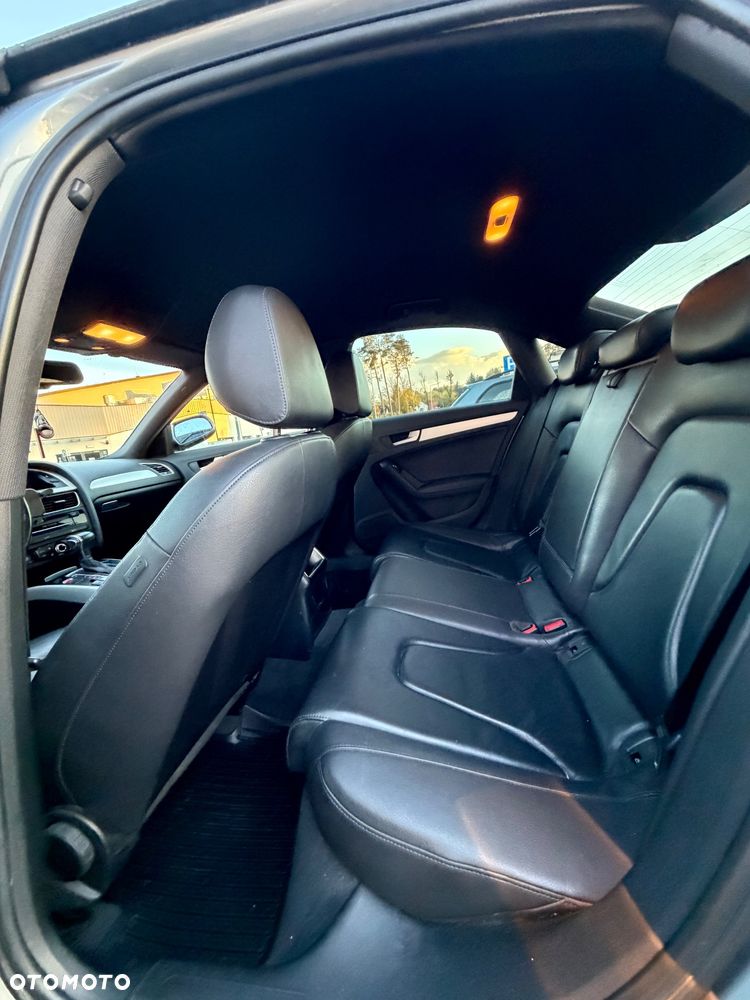 Audi A4 Limousine - 20