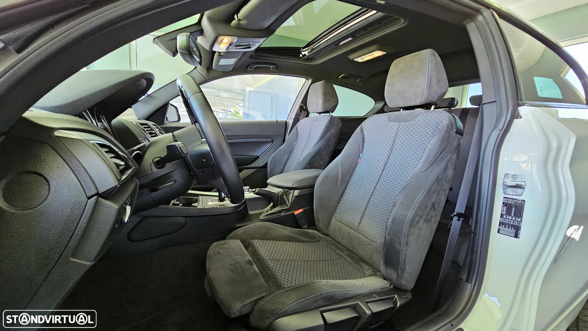 BMW 118 d Pack M Auto - 12