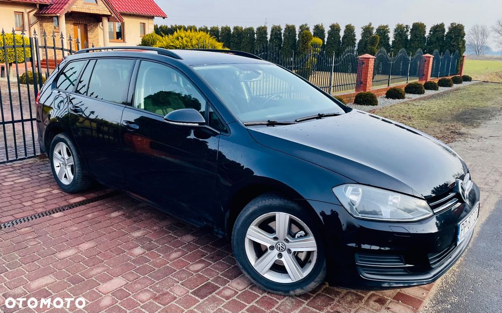 Volkswagen Golf 1.2 TSI BMT Trendline Perfectline - 1