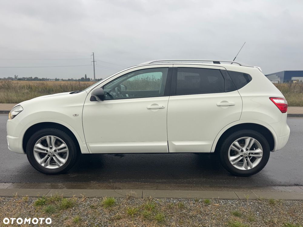 Nissan Qashqai 2.0 dCi DPF I-Way - 9