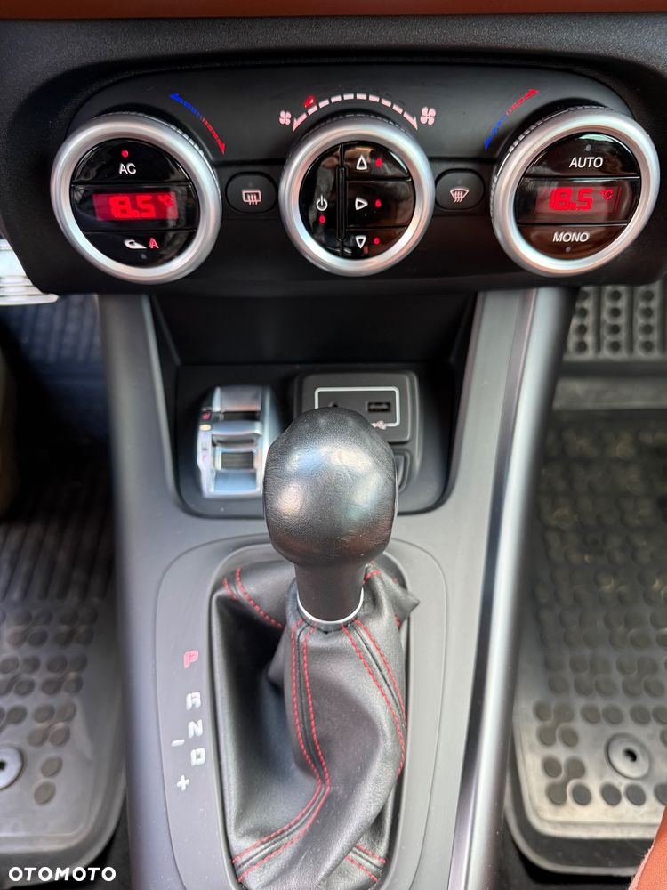 Alfa Romeo Giulietta 1.4 TB MultiAir TCT - 11