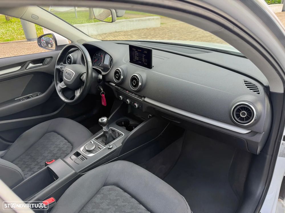 Audi A3 Sportback 1.6 TDI (clean diesel) S line Sport Pack - 7