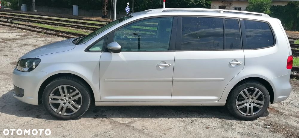Volkswagen Touran 1.6 TDI DPF BlueMotion Technology Life - 6