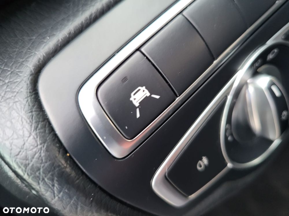 Mercedes-Benz Klasa V 250 (BlueTEC) d 7G-Tronic (d³ugi) - 11