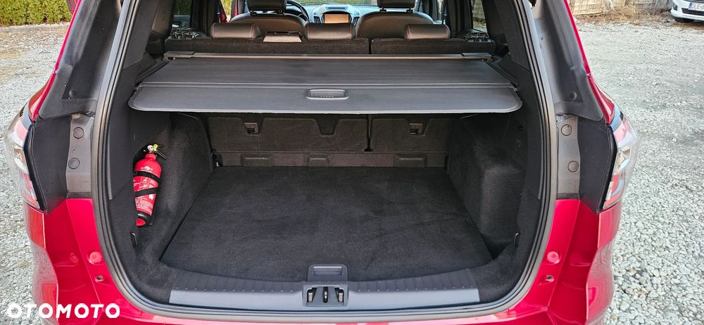 Ford Kuga 2.0 TDCi 4x2 ST-Line - 33