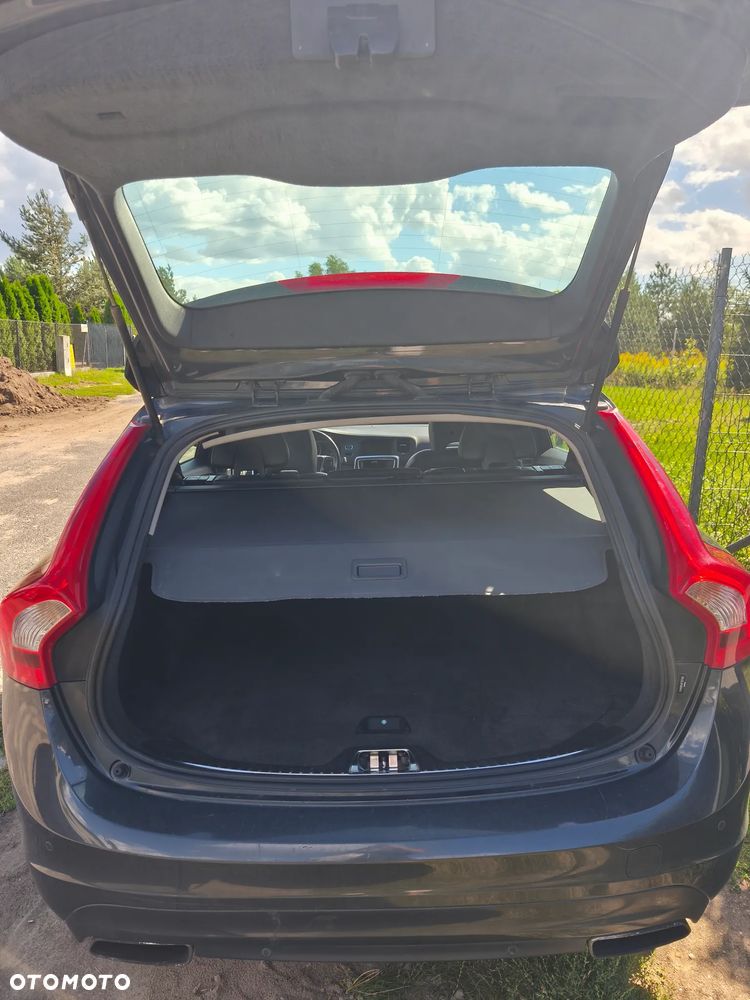 Volvo V60 T5 Drive-E Kinetic - 9