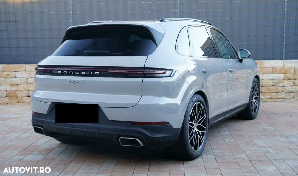 Porsche Cayenne E-Hybrid - 6