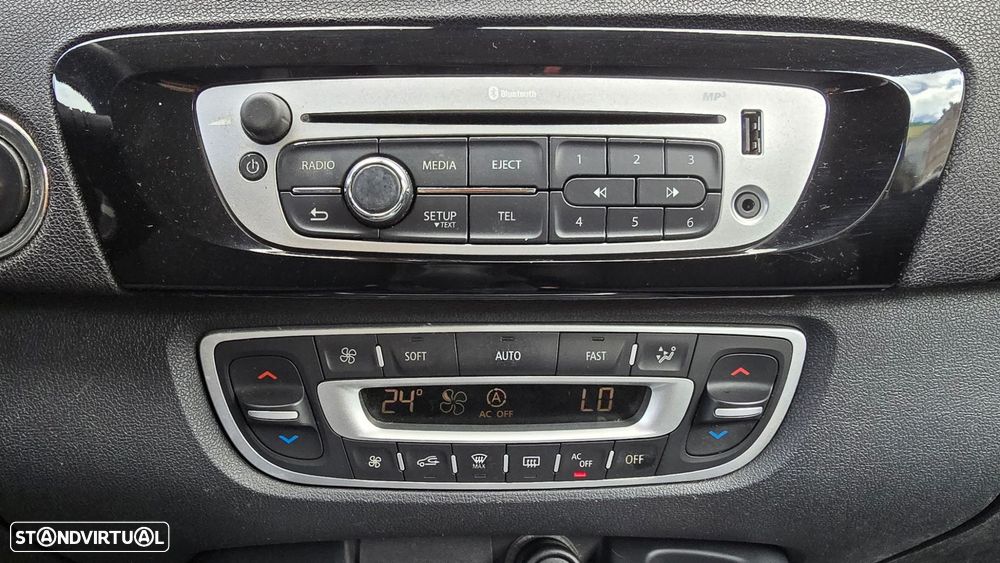 Renault Grand Scénic 1.6 dCi Bose Edition 7L - 27