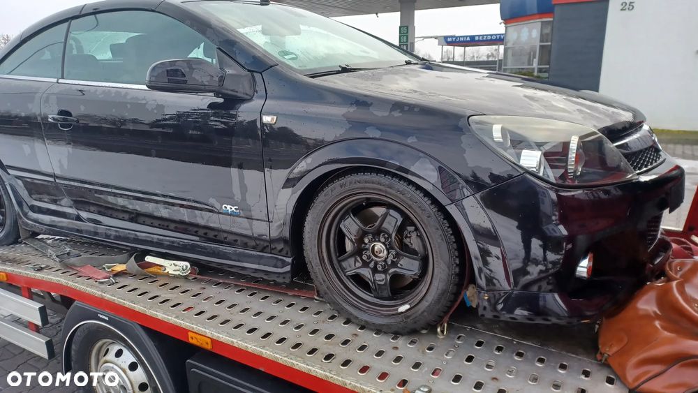 Opel Astra 1.8 Sport - 1