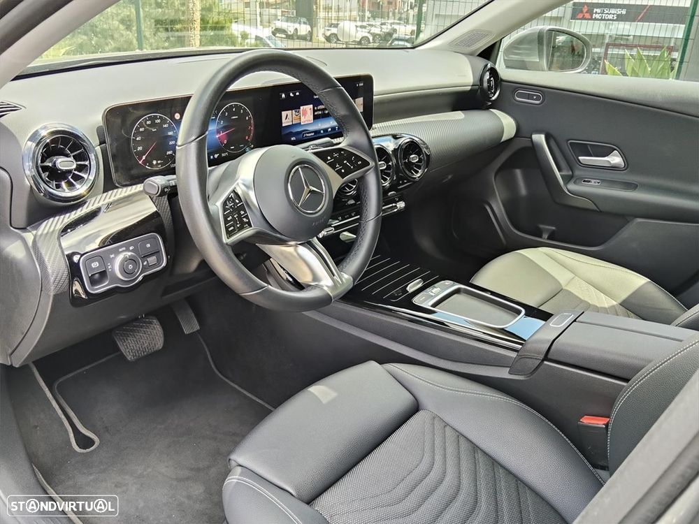 Mercedes-Benz A 200 - 8