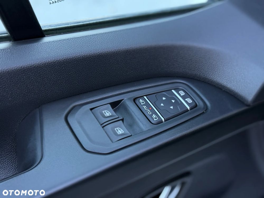 Renault Trafic 2.0 DCI 130KM / 2023 ROK Nowy Model / L1 H1 / Serwis ASO / Bezwypadkowy - 23