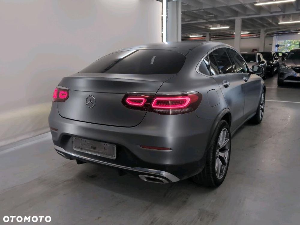 Mercedes-Benz GLC 220 d 4Matic 9G-TRONIC AMG Line - 3