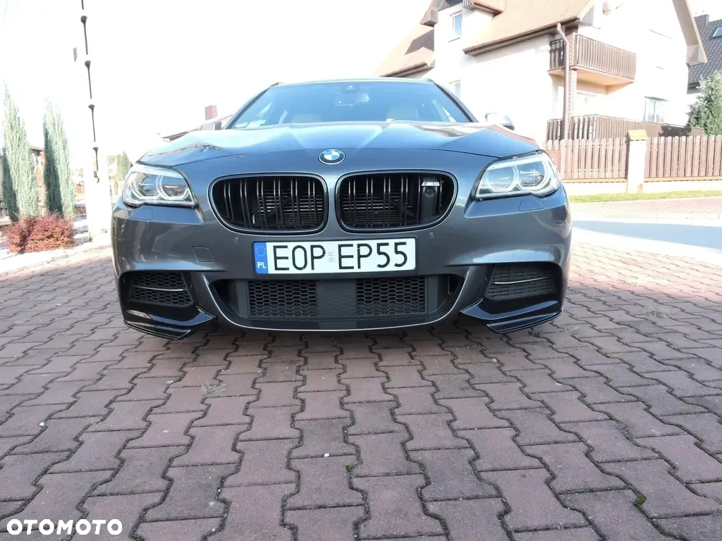 BMW Seria 5 M550d xDrive Touring Sport-Aut - 11