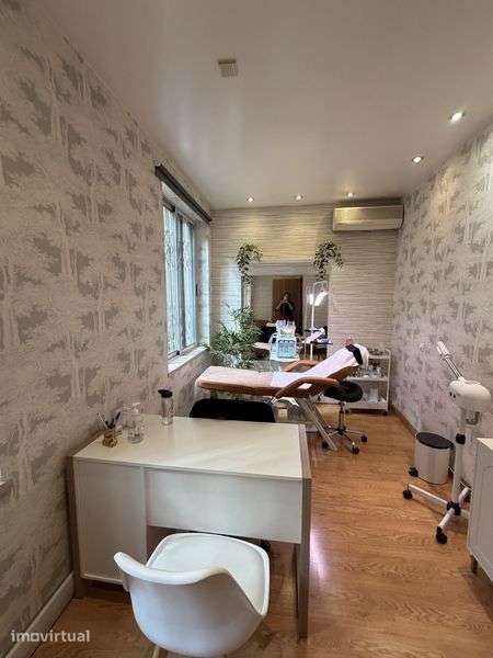 Gabinete em clinica de estética