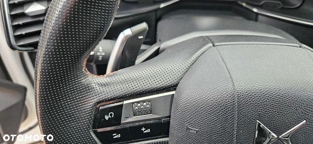 DS Automobiles DS 7 Crossback - 29